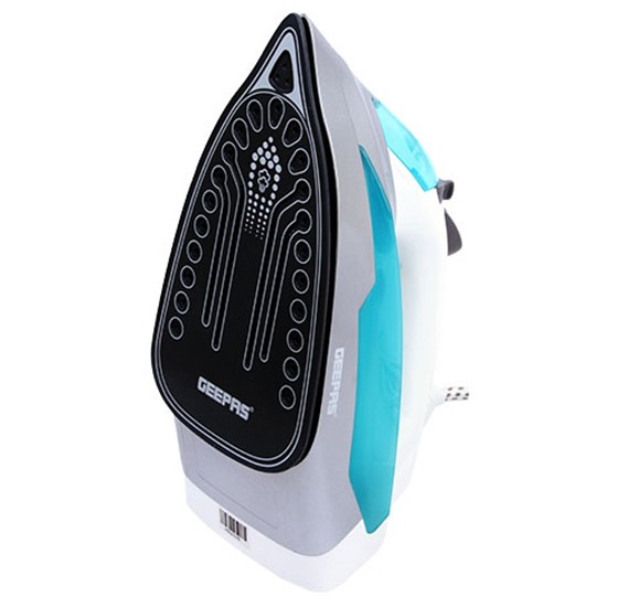 Geepas GSI7801 Steam Iron with Ceramic Soleplate
