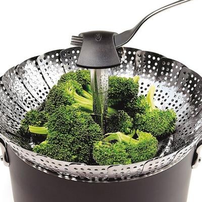 Stainless Steel Food Steamer with Extendable Handle