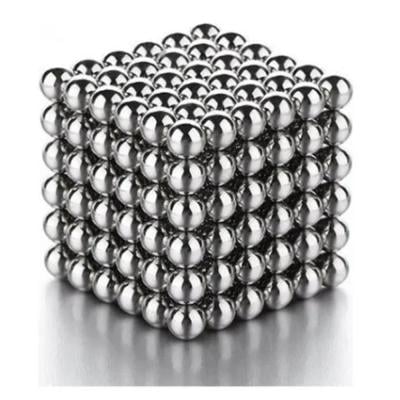 Backball 216 Cube Magnet 24.41936320.18, 5in Silver