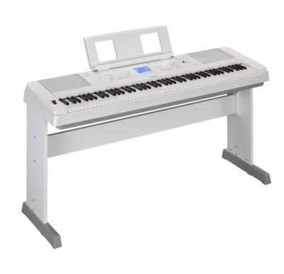 Yamaha DGX660WH PA150B Digital Keyboard