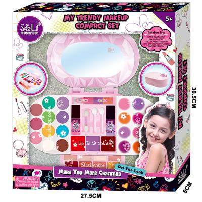 S And LI Cosmetics S22770 My Trendy Makeup Compact Set For 5+ Age Girls